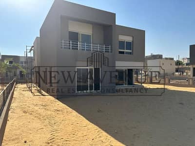 5 Bedroom Villa for Sale in Sheikh Zayed, Giza - WhatsApp Image 2024-10-10 at 2.58. 53 PM (1). jpg 5 Bedroom Villa for Sale in Sheikh Zayed, Giza - WhatsApp Image 2024-10-10 at 2.58. 53 PM (1). jpg