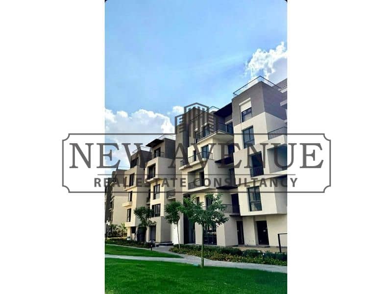 Penthouse in sodic east overlooking the villas - Więcej