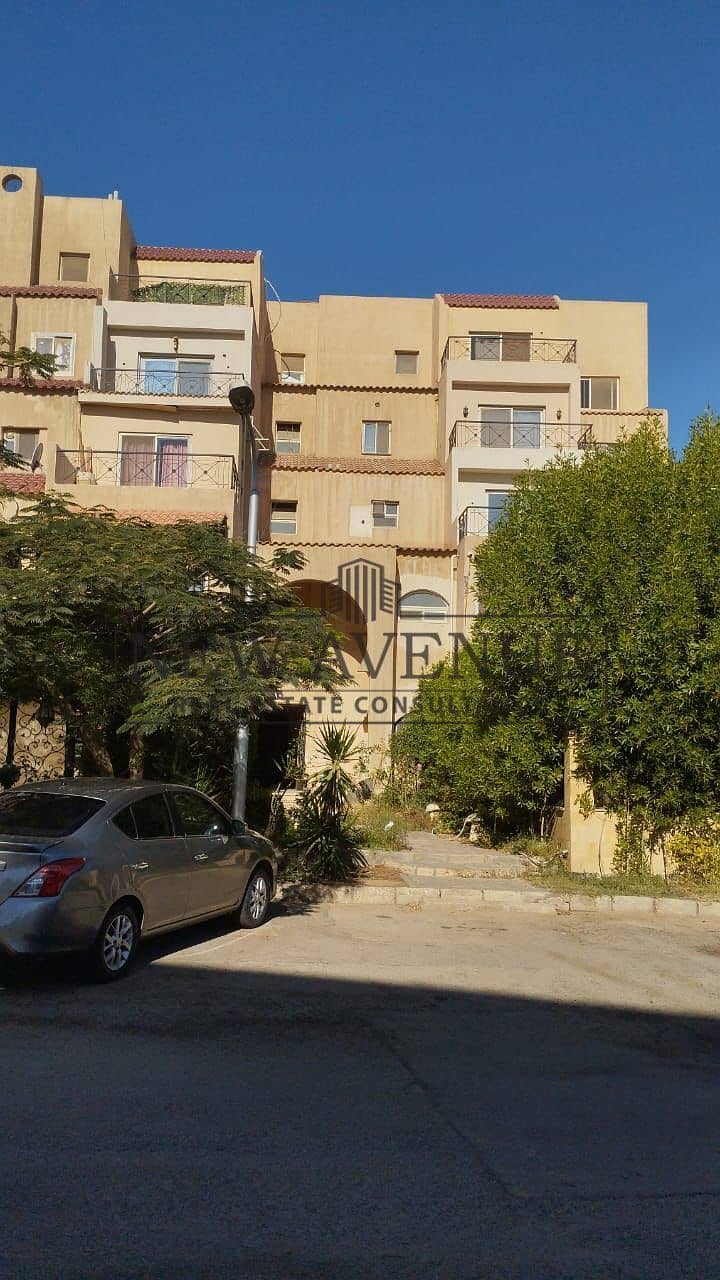 Delivered Fully finished Apartment 3 Bedrooms 2 Bathrooms Overlooking landscape in Panorama El Shorouk - Ansicht 5