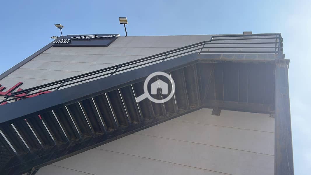 Shop for rent in a prime location near ENI gas station, First Settlement. - Ansicht 3