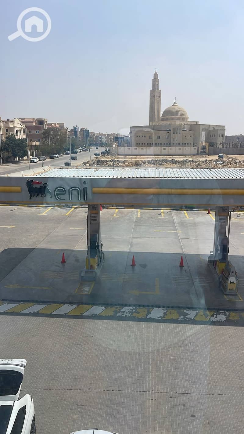 Shop for rent in a prime location near ENI gas station, First Settlement. - Ansicht 5