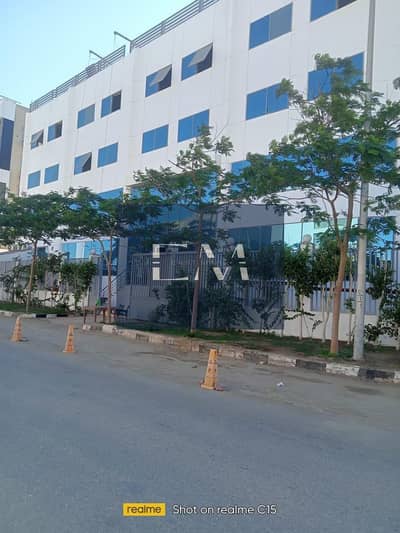مکتب للايجار في القاهرة الجديدة، القاهرة - WhatsApp Image 2026-04-07 at 5.31. 20 PM. jpeg مکتب للايجار في القاهرة الجديدة، القاهرة - WhatsApp Image 2026-04-07 at 5.31. 20 PM. jpeg