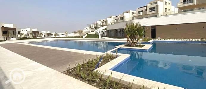 6 Bedroom Villa for Sale in 6th of October, Giza - WhatsApp Image 2025-10-11 at 2.22. 14 PM (3)_edit_484582875612505. jpg