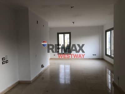 دوبلكس 3 غرف نوم للايجار في 6 أكتوبر، الجيزة - WhatsApp Image 2026-04-09 at 1.07. 15 PM (1). jpeg