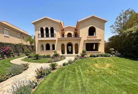 5 Bedroom Villa for Sale in Madinaty, Cairo - 670301036_122184720068800390_553535749836196777_n. jpg 5 Bedroom Villa for Sale in Madinaty, Cairo - 670301036_122184720068800390_553535749836196777_n. jpg