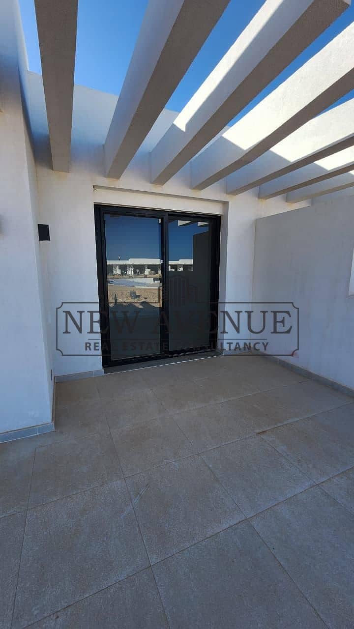 lagoon and sea view chalet fully finished and furnished ready to move in D-bay by tatweer misr in north coast - Görünüm 3