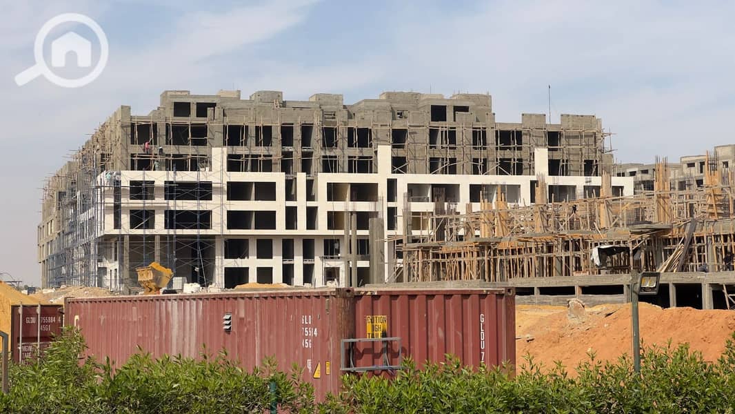 **Fully finished apartment with air conditioners for sale in a prime location in Sheikh Zayed, Al Karma Compound. ** - Widok 5