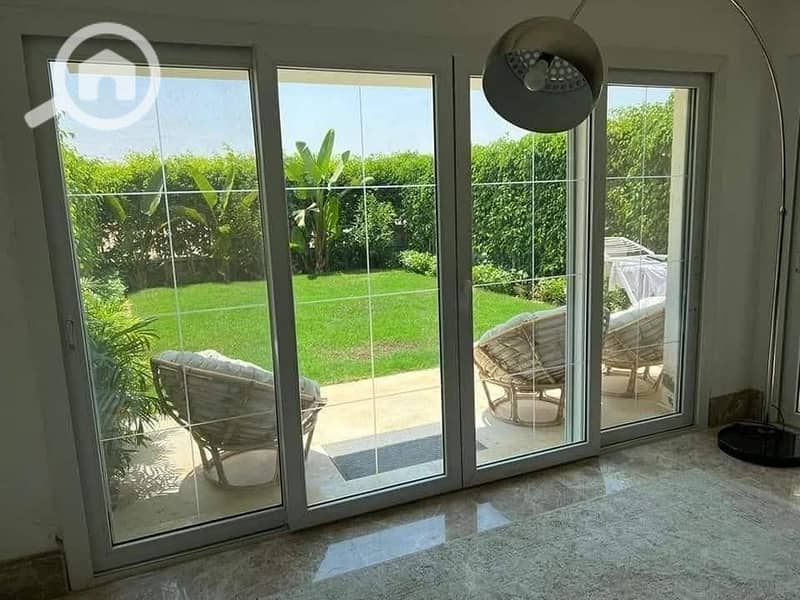 Own a townhouse (ground floor + first floor + roof) for sale in New Cairo, next to Madinaty, Mostakbal City, and Shorouk, near the Amal Axis, for a ca - Ansicht 4