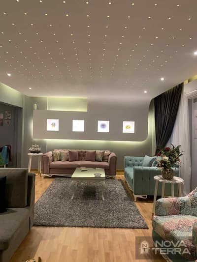 فلیٹ 4 غرف نوم للبيع في الشيخ زايد، الجيزة - Ground floor apartment with garden for sale – in Zayed 2000 Compound – Sheikh Zayed-image-1. jpg فلیٹ 4 غرف نوم للبيع في الشيخ زايد، الجيزة - Ground floor apartment with garden for sale – in Zayed 2000 Compound – Sheikh Zayed-image-1. jpg
