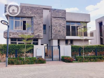 4 Bedroom Villa for Sale in Hadayek October, Giza - photo_2_2026-04-14_15-21-38. jpg