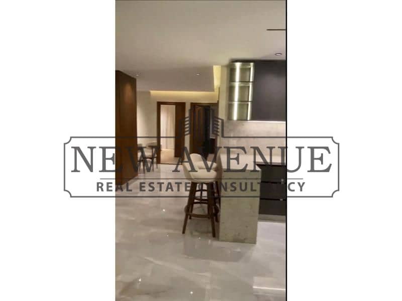Ready to move fully finished with Kitchen cabinets and appliances facing north and first use 4 min from mivida and southern 90th - Widok 2