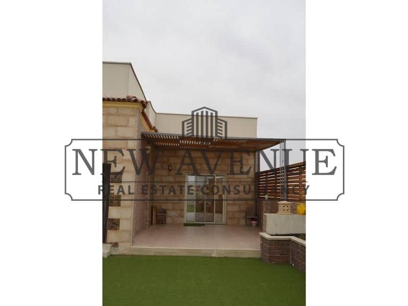 Ready to move 3BR Penthouse 250 sqm and 250 sqm Roof in El Nakhil Resort First Settlement Opposite El Nakhil Mall Reconciled - Widok 5