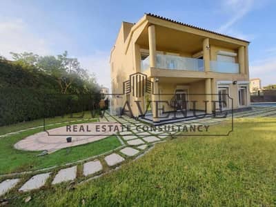 5 Bedroom Villa for Sale in Madinaty, Cairo - 10. jpg
