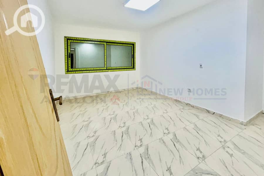 Administrative office for rent 100 m Muhafazat al-Raml (Sh. Shokor) – další