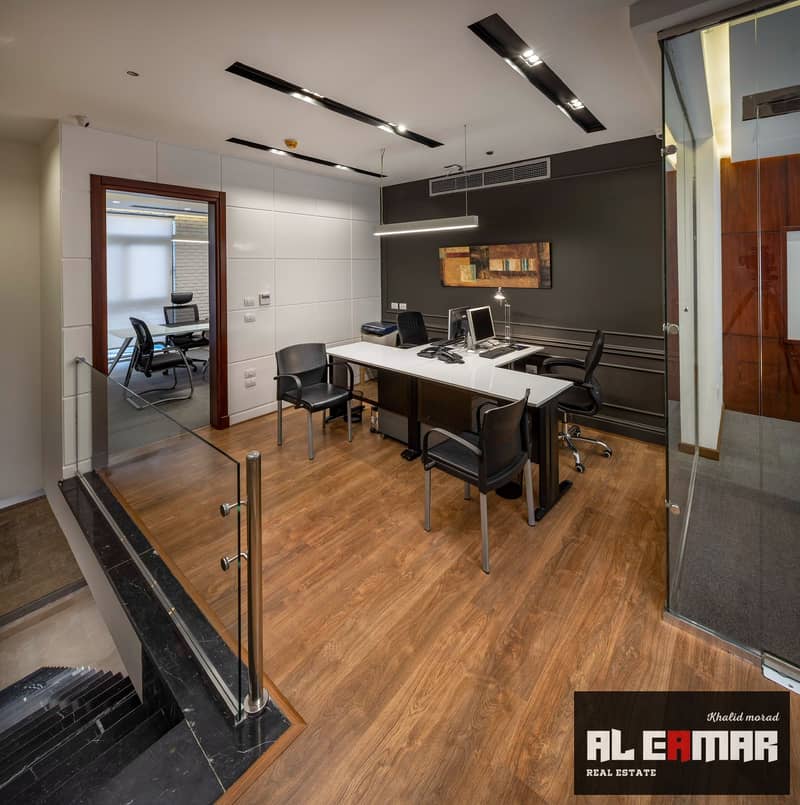 Office building for sale, ideal for investors or as a headquarters for a large company. - Ansicht 6