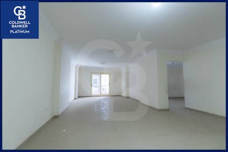 شقة 3 غرف نوم للبيع في كفر عبدو، الإسكندرية - 001. jpg