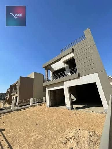 فیلا 5 غرف نوم للبيع في القاهرة الجديدة، القاهرة - WhatsApp Image 2026-04-01 at 12.08. 08 PM. jpeg