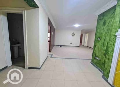 مکتب  للايجار في سموحة، الإسكندرية - 1000547900. jpg
