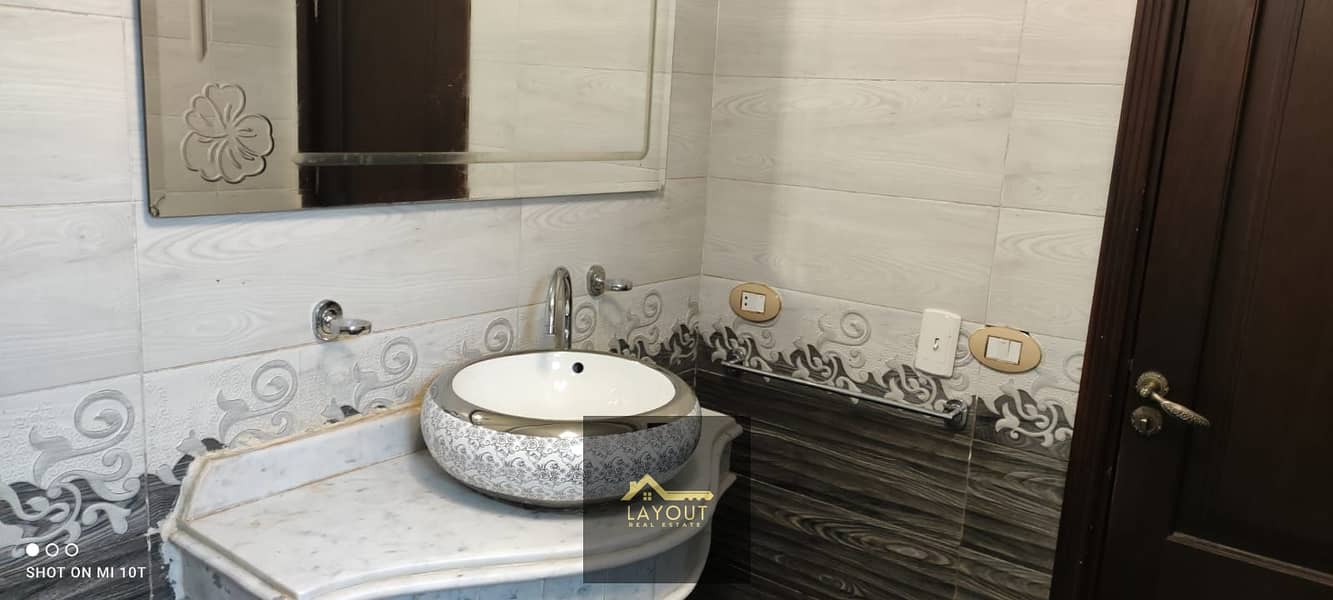 "337m Twin House on 423m Land in Garden City for 70,000 EGP – 6 Bedrooms + Private Garden " – pohled 6