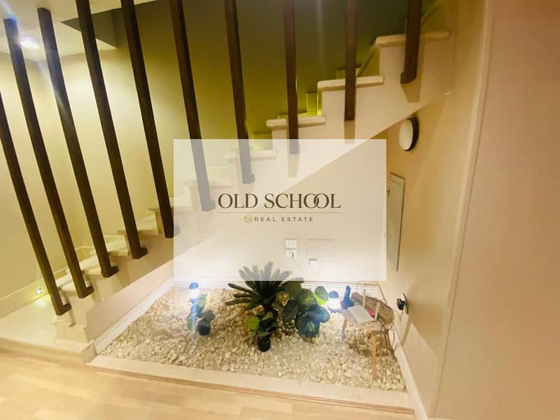 Ultra Super Lux Penthouse For Sale In Mountain View Hyde Park - Widok 6