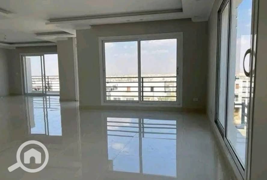 Apartment for sale with a full landscape view in an amazing location in Fifth Settlement at Hyde Park, price reduced for quick sale. – další