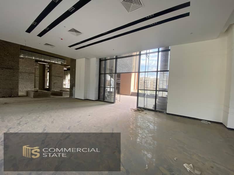 Retail at Saja Boulevard for Rent 200m - New Cairo - Widok 2