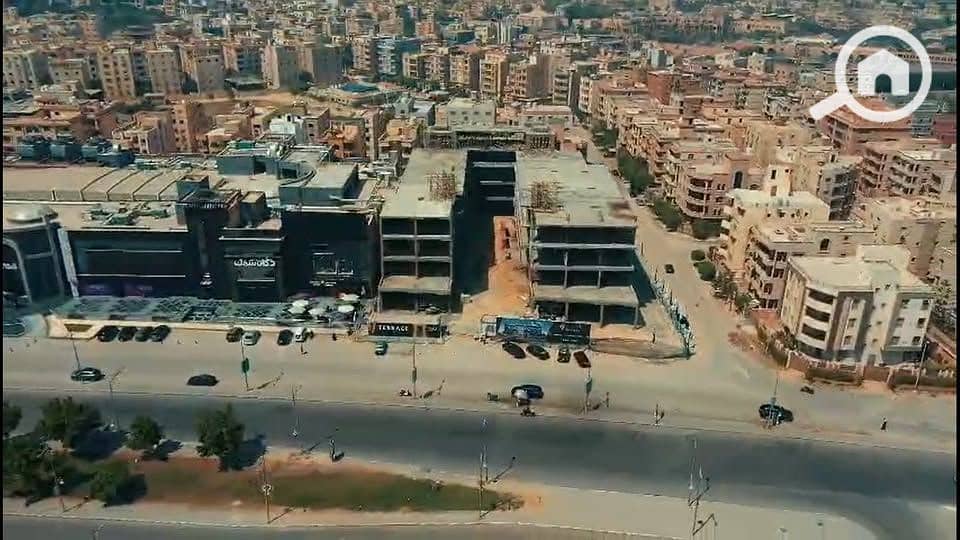 Office for sale 170 meters in the Fifth Settlement directly in front of the American University - Meer