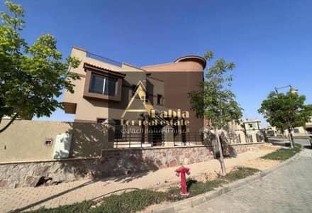 6 Bedroom Villa for Sale in New Cairo, Cairo - original - 2026-04-15T214504.858. jpg