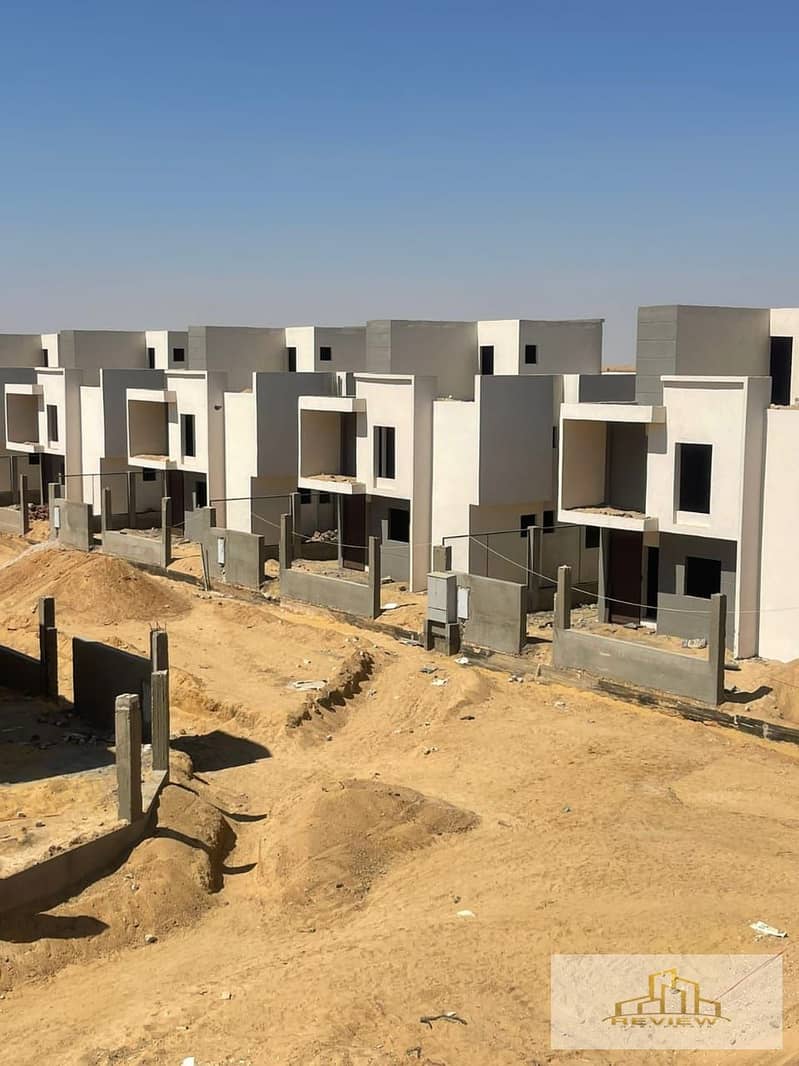 Own a standalone villa of 253 sqm in Park Valley Heights 3 With only a 10% down payment and installments over 13 years - Ansicht 5