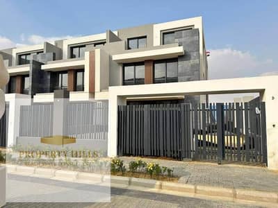 فیلا 4 غرف نوم للبيع في مدينة الشروق، القاهرة - 616819479_2188154718591099_7493909051066371539_n. jpg