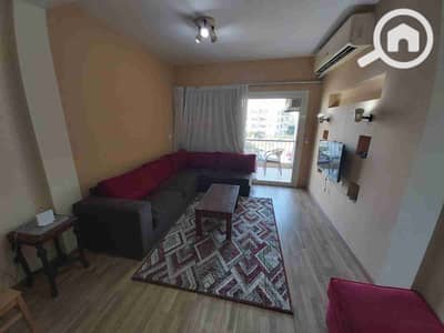 شقة 3 غرف نوم للايجار في الشيخ زايد، الجيزة - IMG-20240502-WA0010. jpg