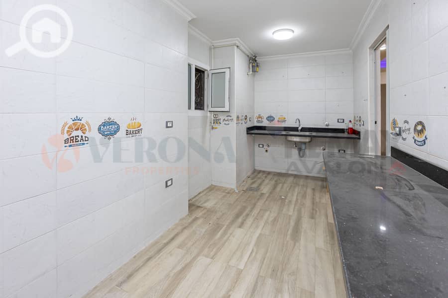 Apartment for sale 190 m Stanley (steps from the sea) - Więcej
