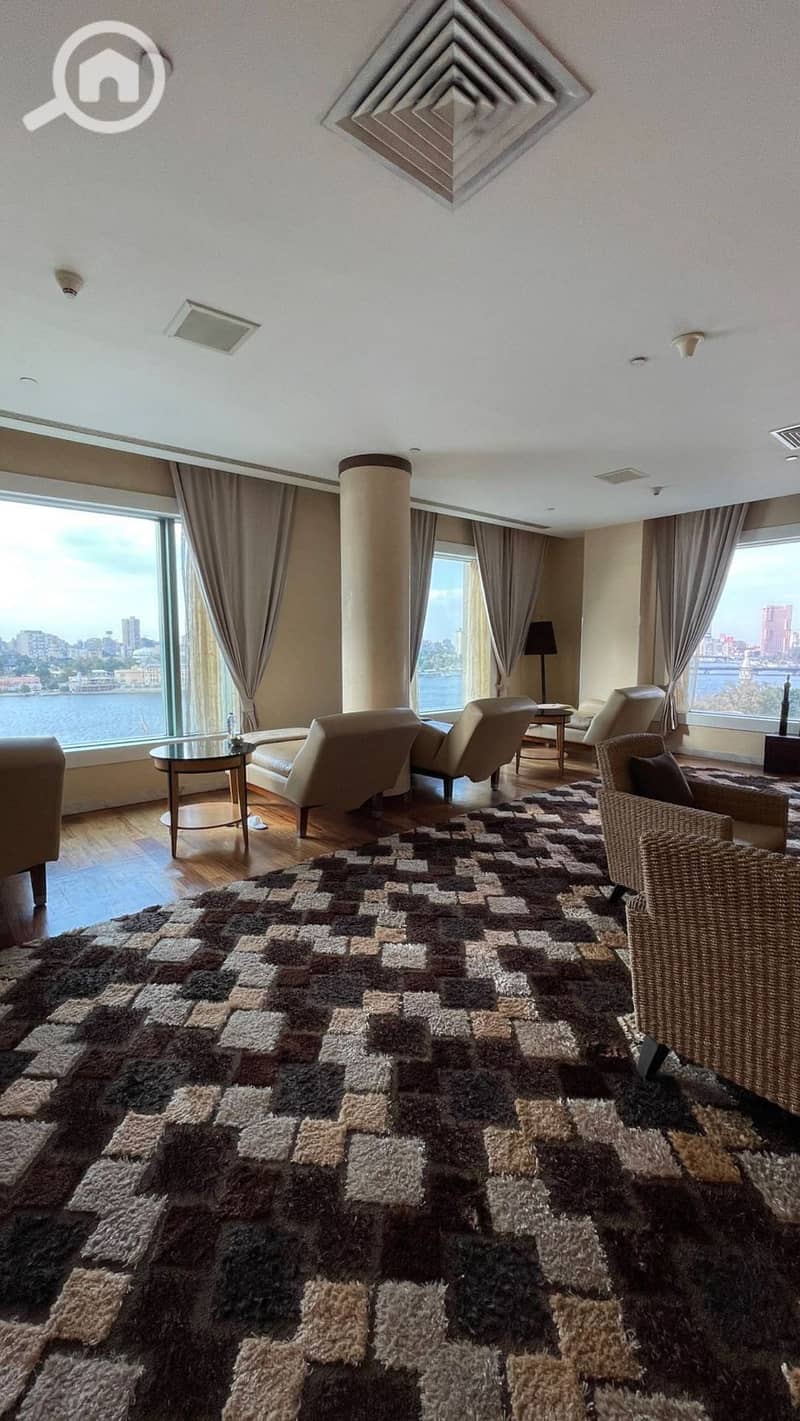 Receive a hotel unit with the highest return on investment of up to 22% annually, in a prime location on the Nile Corniche, minutes from downtown and - Ansicht 3