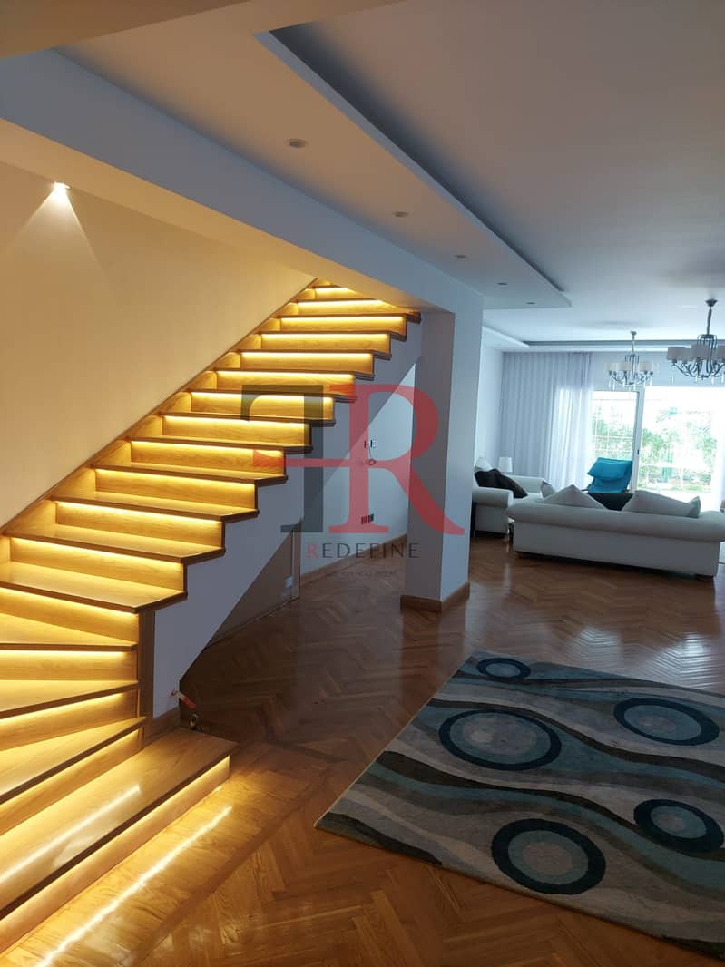 I villa for rent with private garden fully furnished in Mountain View Hyde Park Compound New Cairo - Aanzicht 6