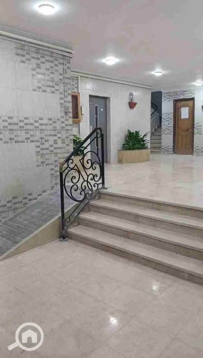 2 Bedroom Flat for Sale in Zahraa Al Maadi, Cairo - 1000557937. jpg