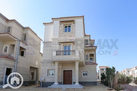 فیلا 5 غرف نوم للبيع في سموحة، الإسكندرية - 0001. jpg