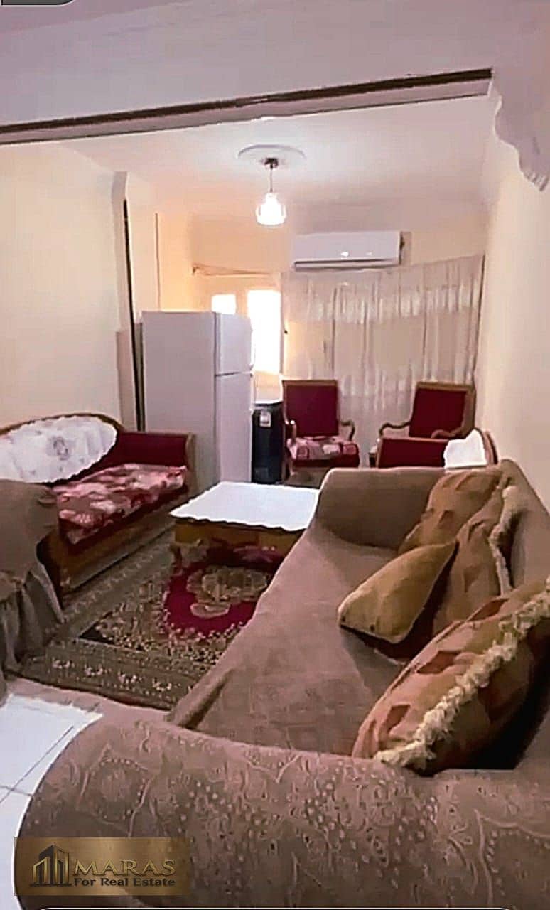 Apartment for Sale in New Maadi Street 305 near Modern Academy 86 sqm 2 Bedrooms 5th Floor No Elevator Quiet Area Close to Services - Ansicht 2