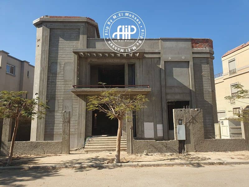 Very Prime Location Villa with pool For Sale In Beverly Hills - Ansicht 2