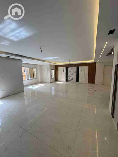 شقة 3 غرف نوم للبيع في 6 اكتوبر، الجيزة - IMG-20260417-WA0031. jpg