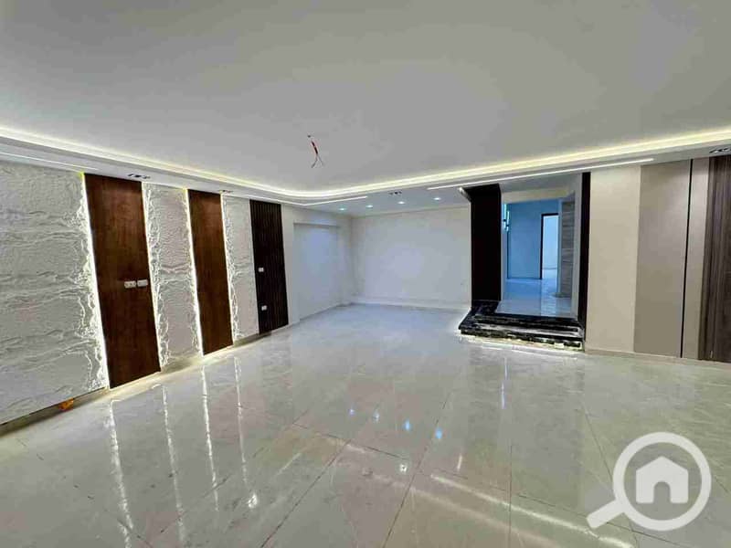 A property for sale in 6th of October, the second district, full floor area with a balcony. - Ansicht 3