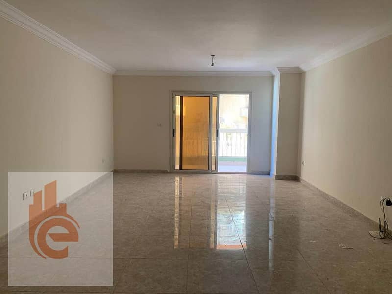Apartment for rent in Smoha 180 m - open view - Widok 2