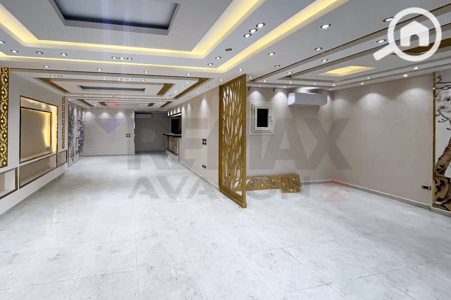 Apartment for sale 330 m Camp Shezar (directly on the sea) - Widok 4