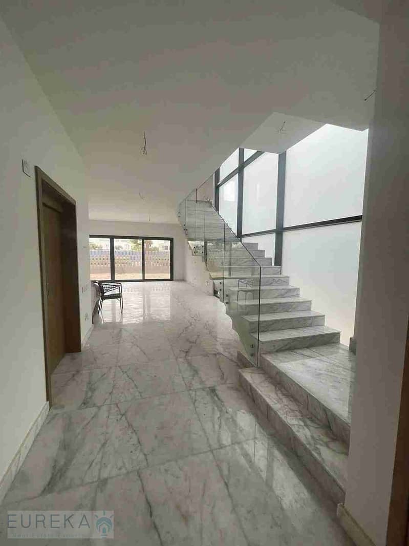 Standalone Villa for Rent in Al Burouj Compound – El Shorouk High-end finishing | First use | Ready for immediate move-in - Mehr