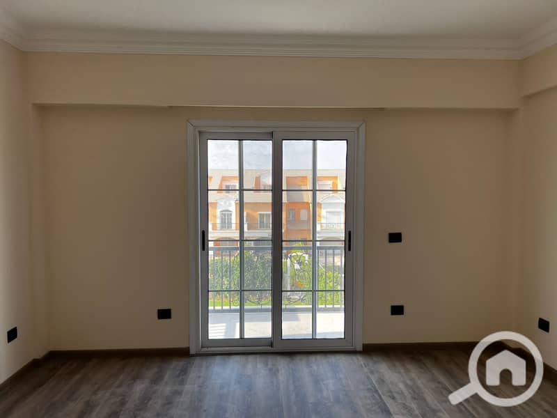 Townhouse villa | Layan Sabbour | Kitchen + AC's - Vaade 6