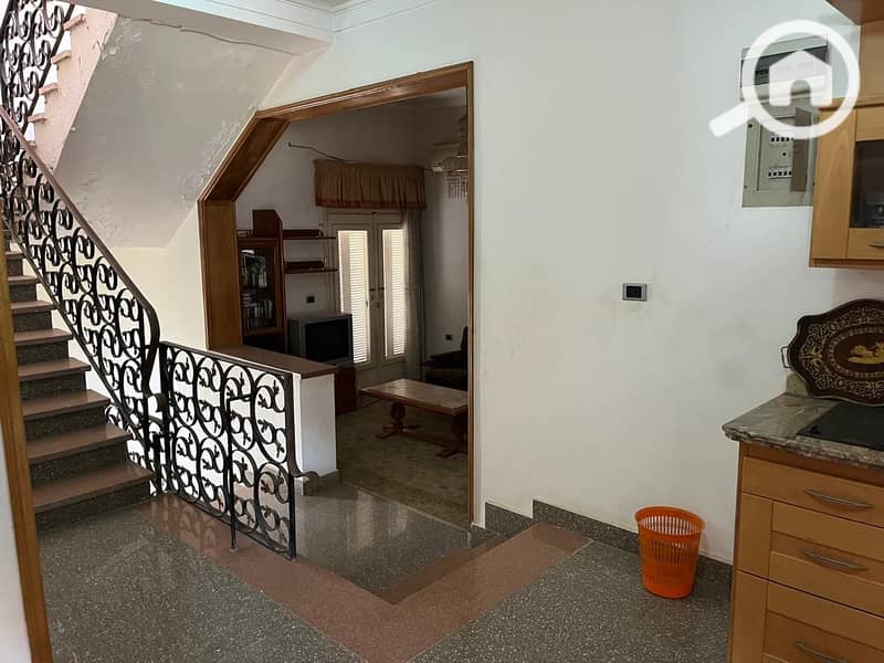 Villa for rent furnished in Al Hayah Residence Compound - Więcej