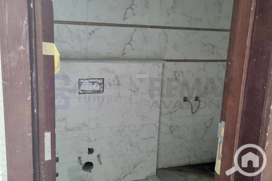 Studio for sale at a special price in Almaalem Towers The Gate 51 m - Mehr