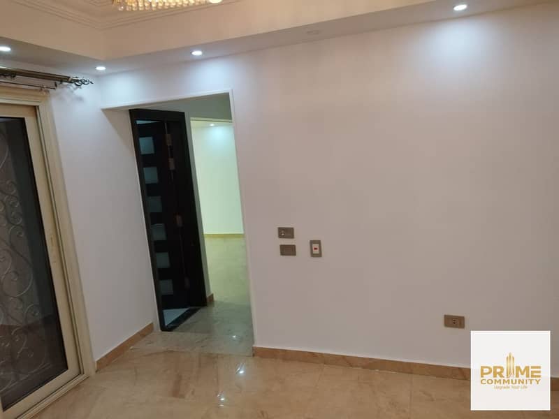 twin house fully finished for rent with kitchen and A/C in pyramids walk 6 October city - Widok 3
