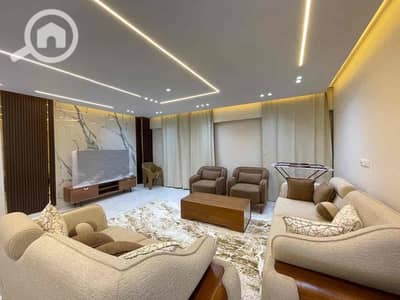 3 Bedroom Flat for Rent in Sheikh Zayed, Giza - cad7c2a7-3ce8-4669-977e-78ccde8882ff. jpg 3 Bedroom Flat for Rent in Sheikh Zayed, Giza - cad7c2a7-3ce8-4669-977e-78ccde8882ff. jpg