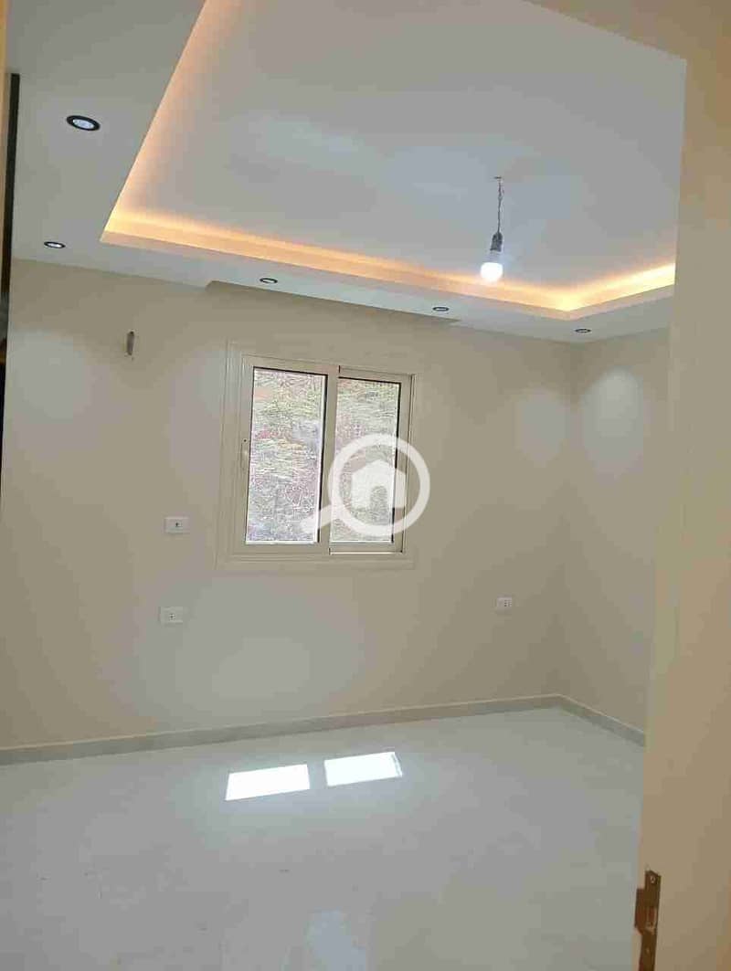 Corner rental apartment next to the gate, super luxury finishing, first occupancy, in a very distinguished location, close to all services. - Widok 4