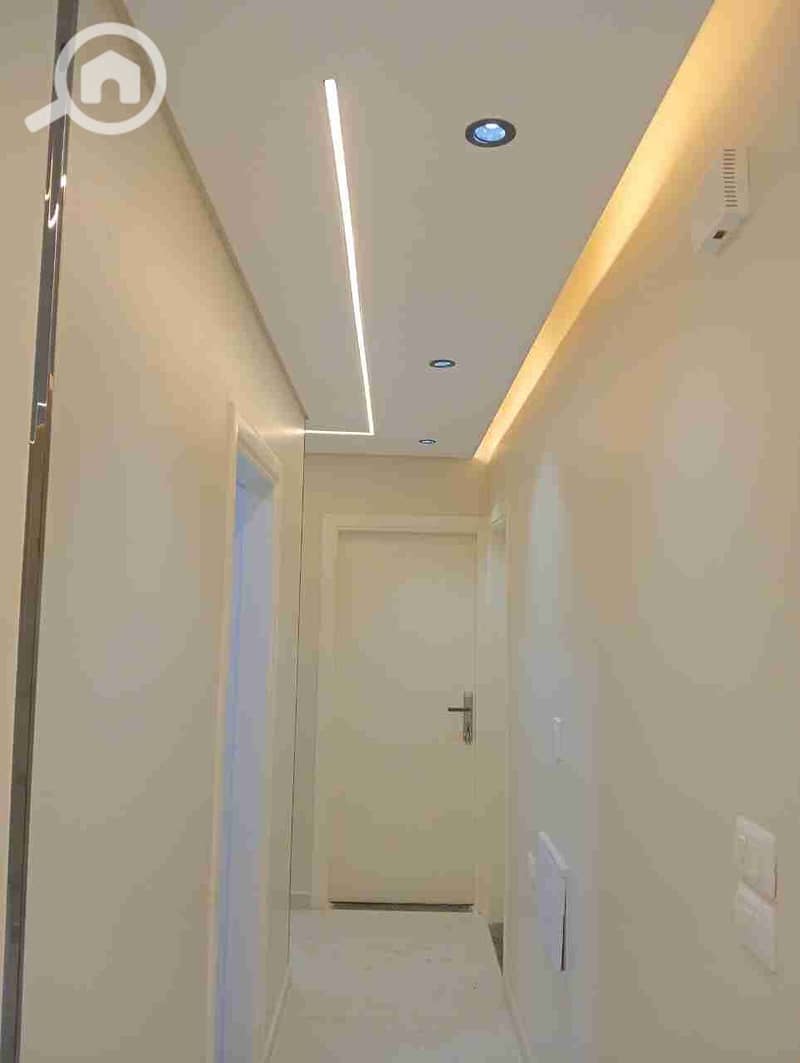 Corner rental apartment next to the gate, super luxury finishing, first occupancy, in a very distinguished location, close to all services. - Widok 6